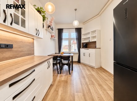 Prodej bytu, 3+1, 90 m²