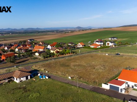 Prodej pozemku pro bydlení, 857 m²
