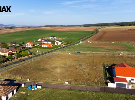 Prodej pozemku pro bydlení, 857 m²