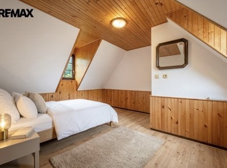 Prodej hotel, 450 m²