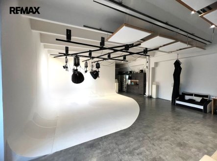 Pronájem jiné komerční nemovitosti, 150 m²