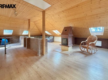 Prodej domu/vily, 300 m²