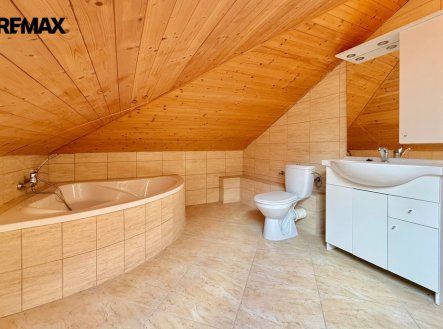 Prodej domu/vily, 300 m²