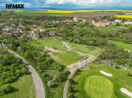 Prodej pozemku pro bydlení, 1 038 m²