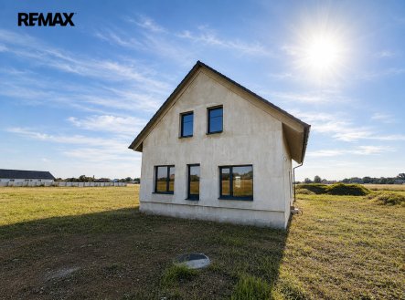 af310f68-f73c-4c94-a578-258506492262.png | Prodej - dům/vila, 156 m²