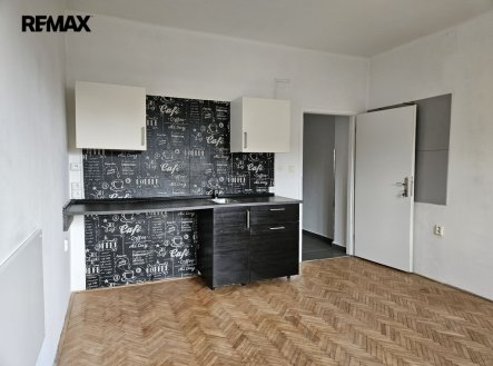 Prodej bytu, 2+kk, 35 m²
