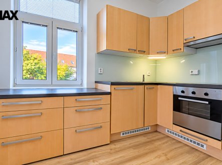 Pronájem bytu, 2+kk, 42 m²