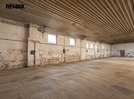 Pronájem zemědělského objektu, 7 245 m²