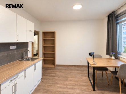 Pronájem bytu, 1+1, 40 m²