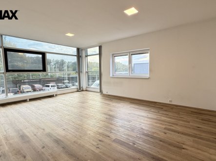 Pronájem bytu, 2+kk, 75 m²