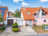 Pronájem - dům/vila, 146 m²