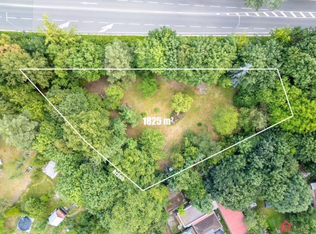 Prodej pozemku pro bydlení, 1 825 m² obrázek