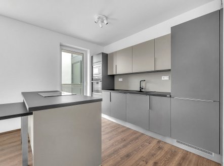Pronájem bytu, 3+kk, 82 m²