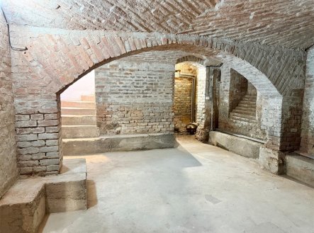 Pronájem - skladovací prostor, 145 m² obrázek