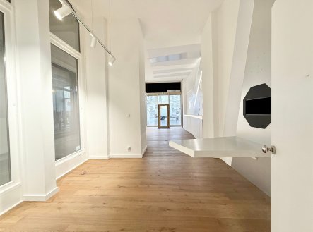Pronájem obchodní prostory, 120 m²