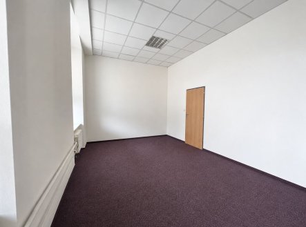 . | Pronájem - kanceláře, 25 m²