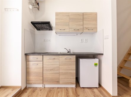 Pronájem bytu, garsoniéra, 23 m²