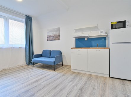 Pronájem bytu, 2+kk, 34 m²