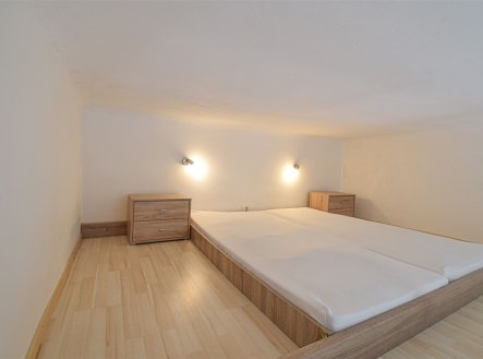 Pronájem bytu, 1+kk, 22 m²
