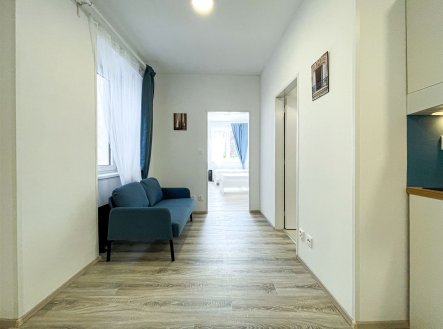 Pronájem bytu, 2+kk, 33 m²