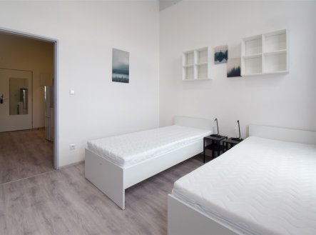 Pronájem bytu, 2+1, 43 m²