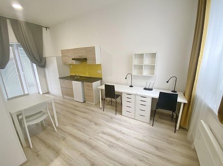 Pronájem bytu, garsoniéra, 28 m²