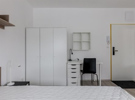 Pronájem bytu, garsoniéra, 22 m²