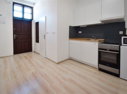 Pronájem bytu, 1+1, 32 m²