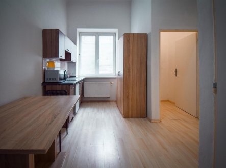. | Pronájem bytu, 2+1, 45 m²