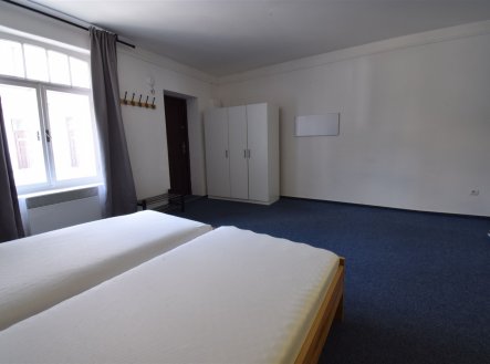 Pronájem bytu, 1+kk, 30 m²