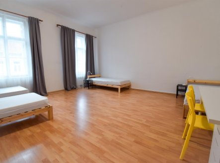 Pronájem bytu, 2+1, 60 m²