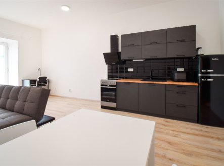 Pronájem bytu, 2+kk, 57 m²