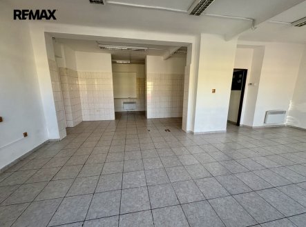 Pronájem obchodní prostory, 74 m²