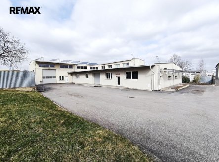 Pronájem výrobní prostory, 1 040 m²