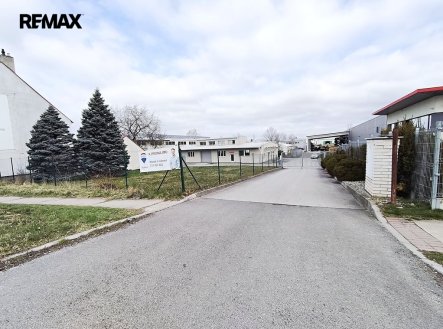 Pronájem výrobní prostory, 1 040 m²