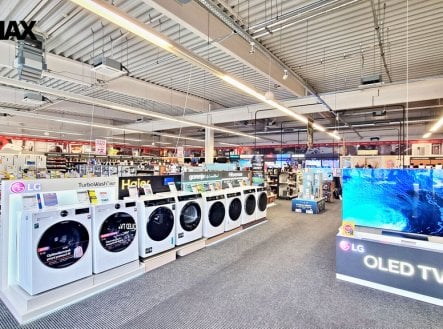Pronájem obchodní prostory, 795 m²