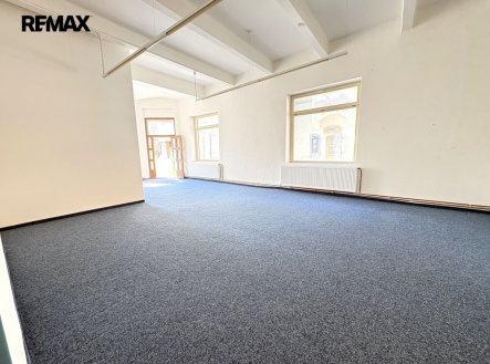 Pronájem obchodní prostory, 54 m²