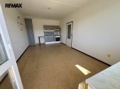 Pronájem bytu, 2+kk, 42 m²