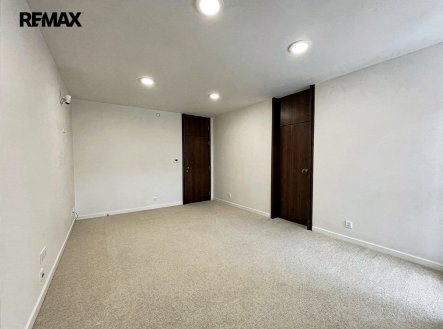 Pronájem kanceláře, 29 m²