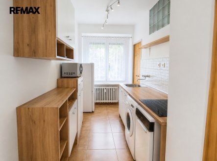 Pronájem bytu, 2+1, 60 m² obrázek