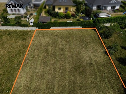 Prodej pozemku pro bydlení, 818 m²