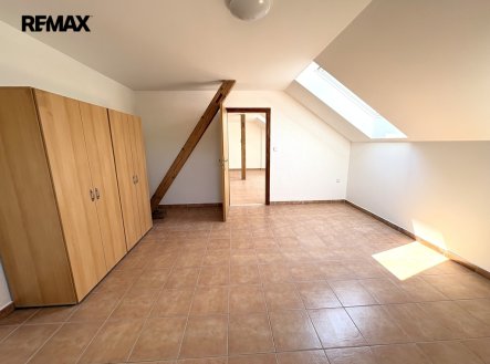 Pronájem bytu, 3+kk, 91 m²