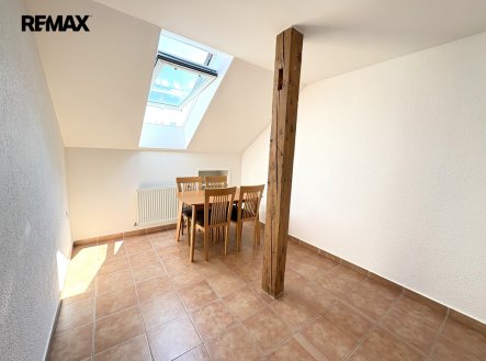 Pronájem bytu, 1+1, 39 m²