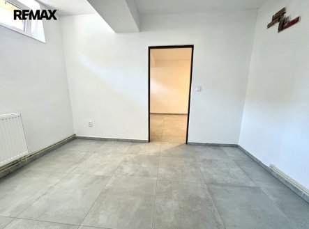 Pronájem bytu, 2+kk, 46 m²