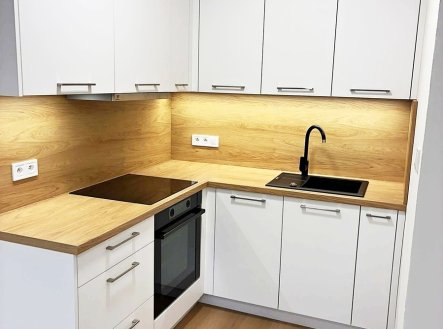 Pronájem bytu, 1+kk, 26 m²