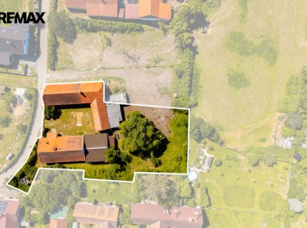 Prodej zemědělského objektu, 1 298 m²