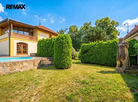 Pronájem domu/vily, 280 m²