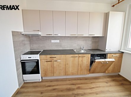 Pronájem bytu, 3+1, 58 m²