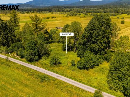 Prodej pozemku pro bydlení, 1 870 m²
