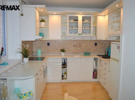 Pronájem bytu, 3+1, 86 m²